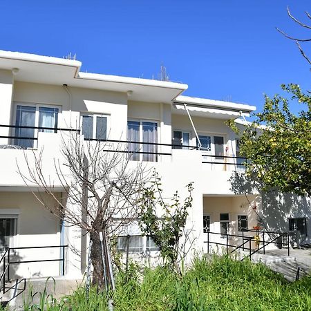 Iskas Apartments Ialysos  Exterior photo